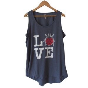 Instant Message Love Ladybug Gray Tank Top Plus Size 1 Sleeveless Casual